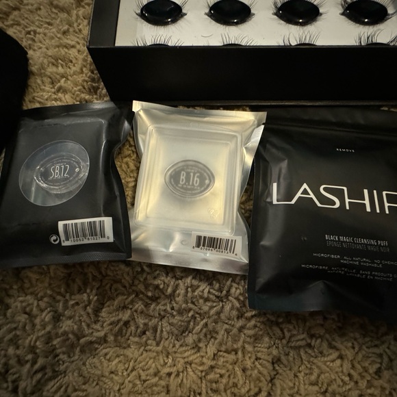 MEGA Lashify set. DIY lash extension system. - Picture 8 of 9